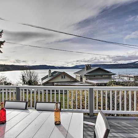 Idyllic Waterfront Cottage With Beach And Sunset Views Port Townsend Exteriör bild