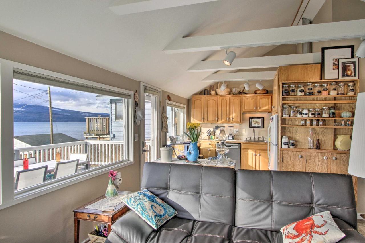Idyllic Waterfront Cottage With Beach And Sunset Views Port Townsend Exteriör bild