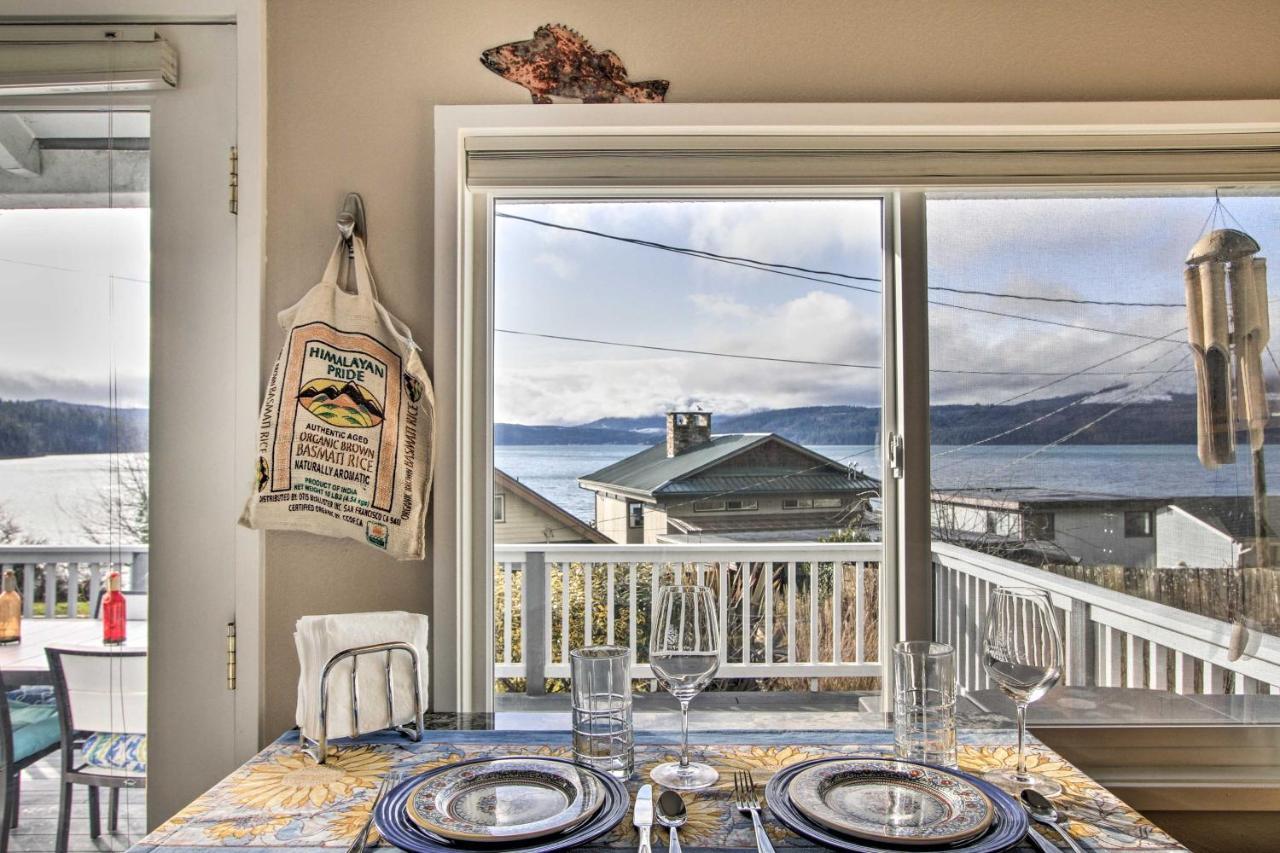 Idyllic Waterfront Cottage With Beach And Sunset Views Port Townsend Exteriör bild